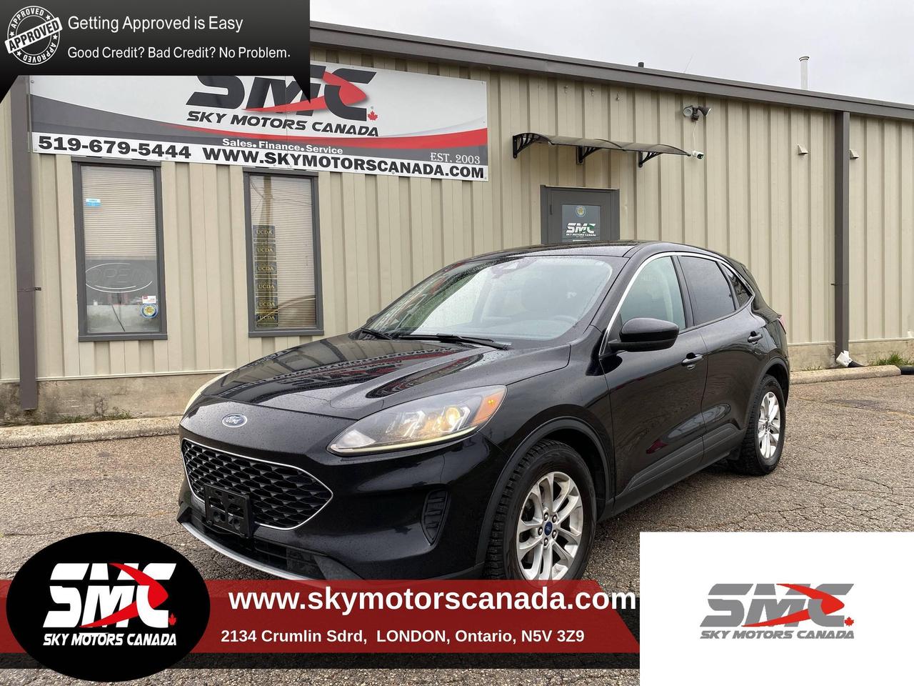 2020 Ford Escape SE, Apple Carplay, Nav, FWD Photo0