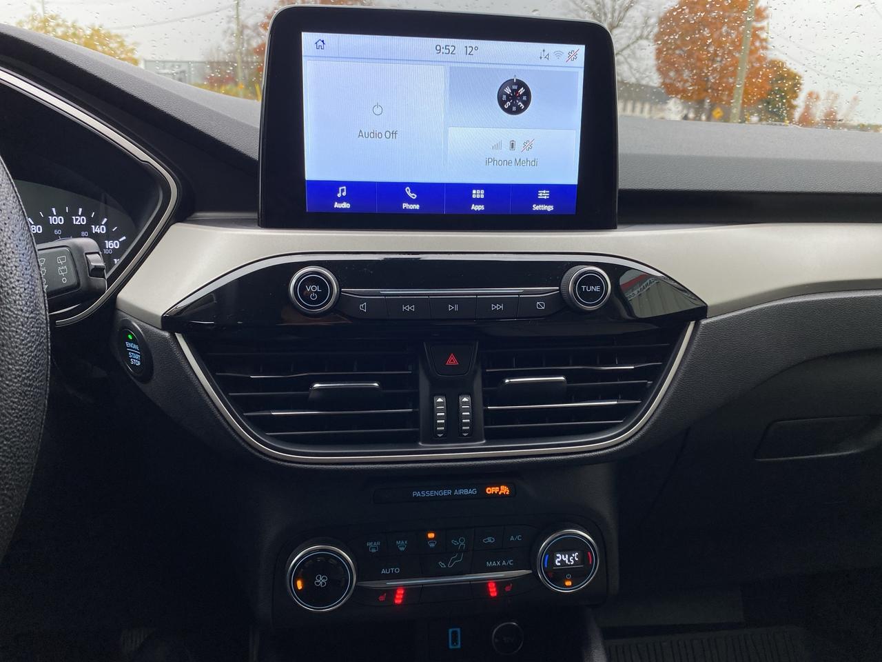 2020 Ford Escape SE, Apple Carplay, Nav, FWD Photo