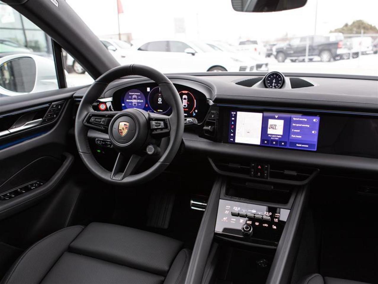 2025 Porsche Macan Electric 4S AWD Photo