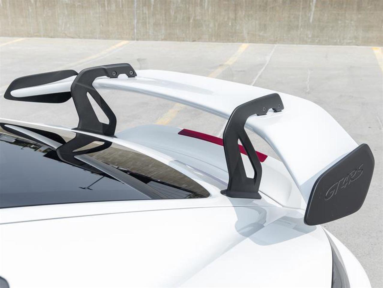 2025 Porsche 718 Cayman GT4 RS Coupe Front Axle Lift System PCCB Extended Photo