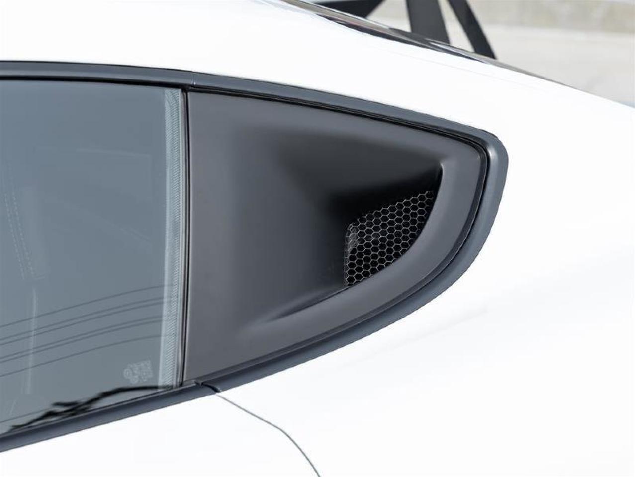 2025 Porsche 718 Cayman GT4 RS Coupe Front Axle Lift System PCCB Extended Photo