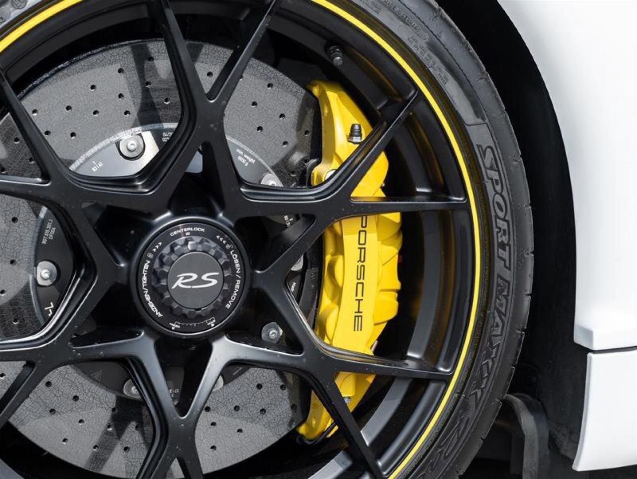 2025 Porsche 718 Cayman GT4 RS Coupe Front Axle Lift System PCCB Extended Photo