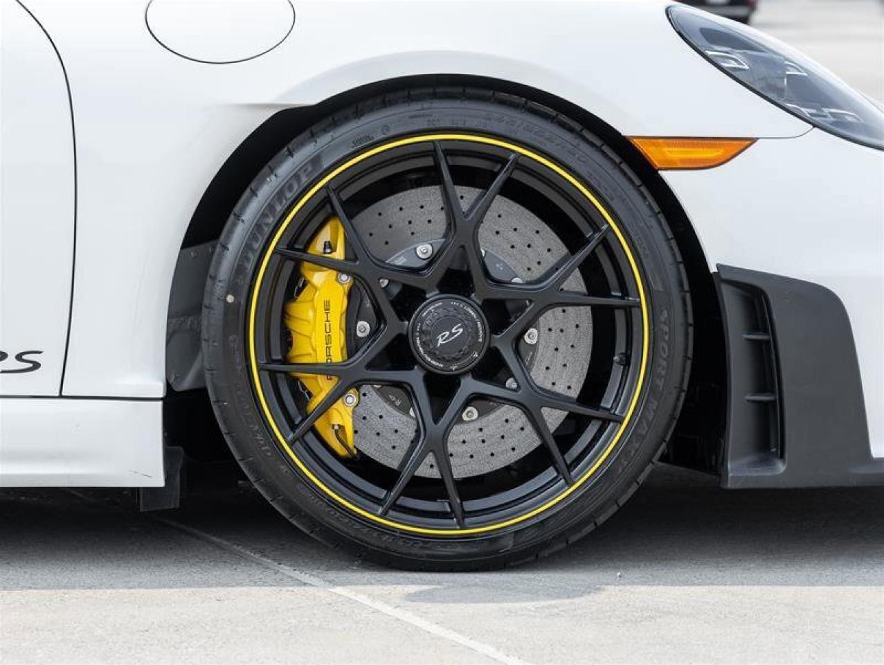 2025 Porsche 718 Cayman GT4 RS Coupe Front Axle Lift System PCCB Extended Photo