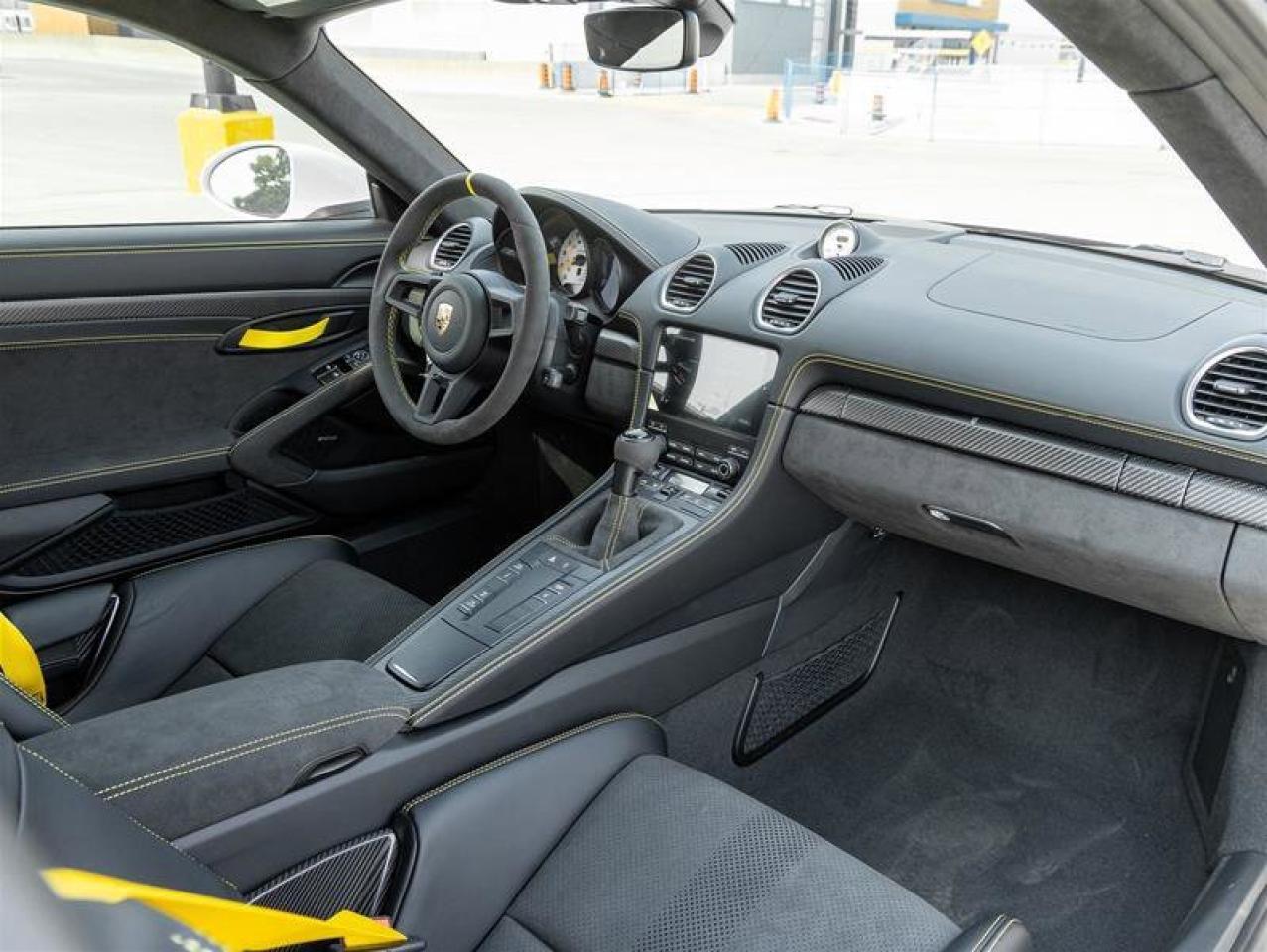 2025 Porsche 718 Cayman GT4 RS Coupe Front Axle Lift System PCCB Extended Photo