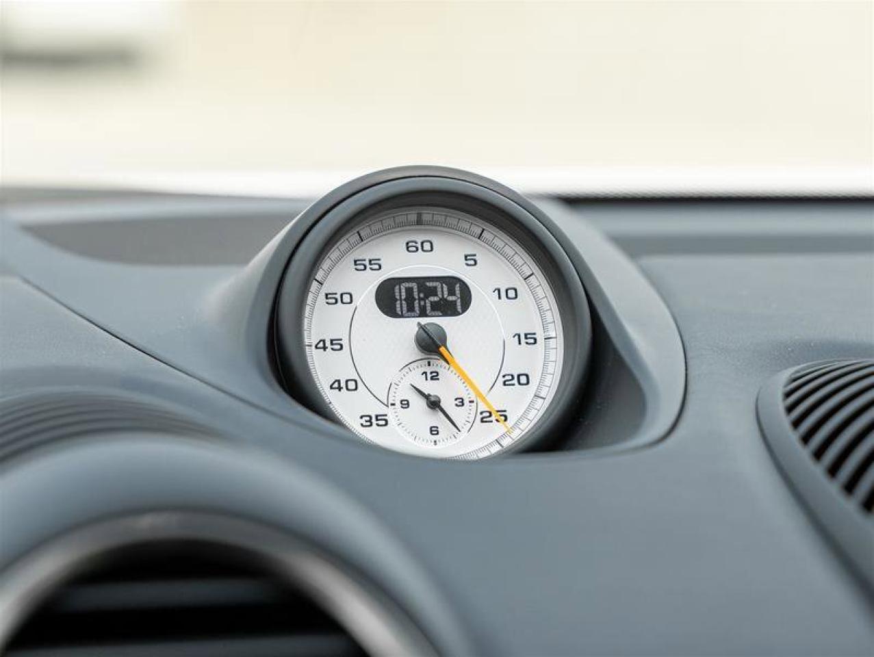 2025 Porsche 718 Cayman GT4 RS Coupe Front Axle Lift System PCCB Extended Photo