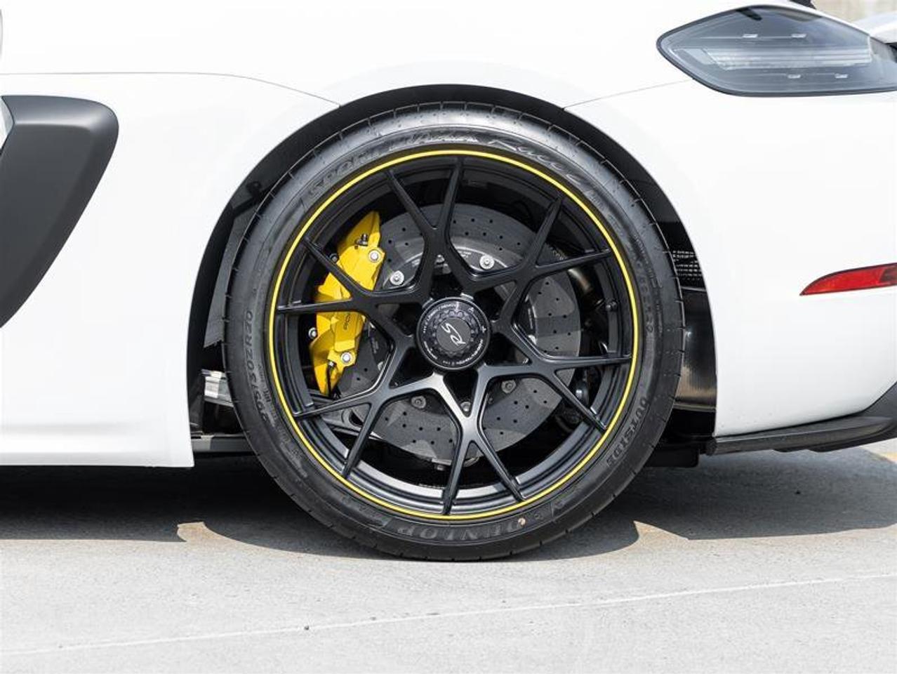 2025 Porsche 718 Cayman GT4 RS Coupe Front Axle Lift System PCCB Extended Photo
