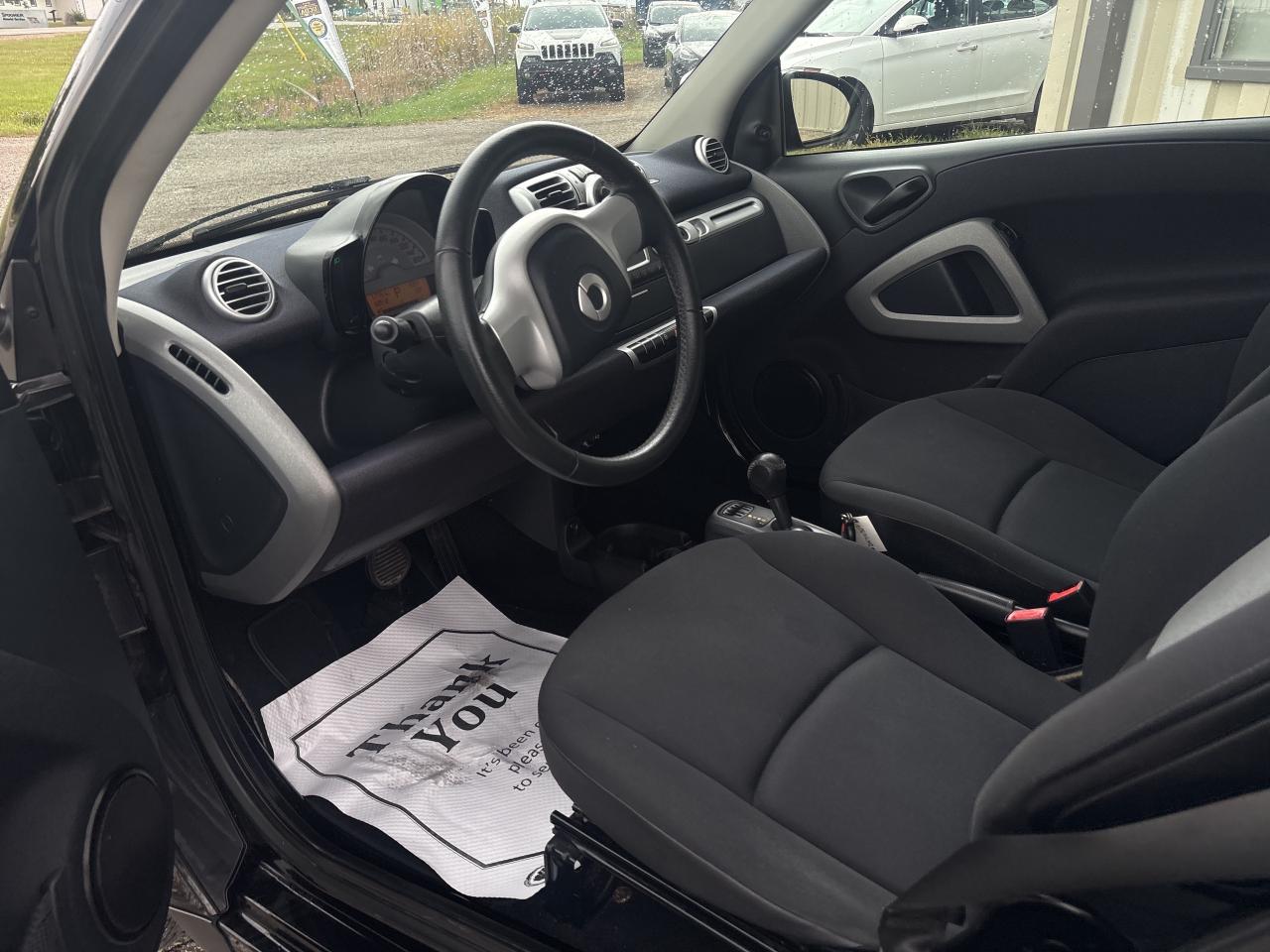 2013 Smart fortwo 2dr Cpe Pure Photo