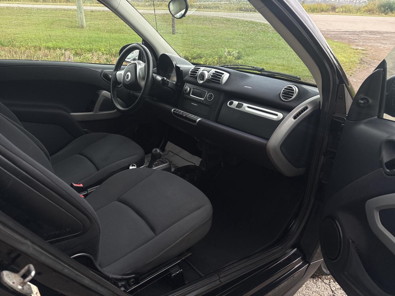 2013 Smart fortwo 2dr Cpe Pure Photo