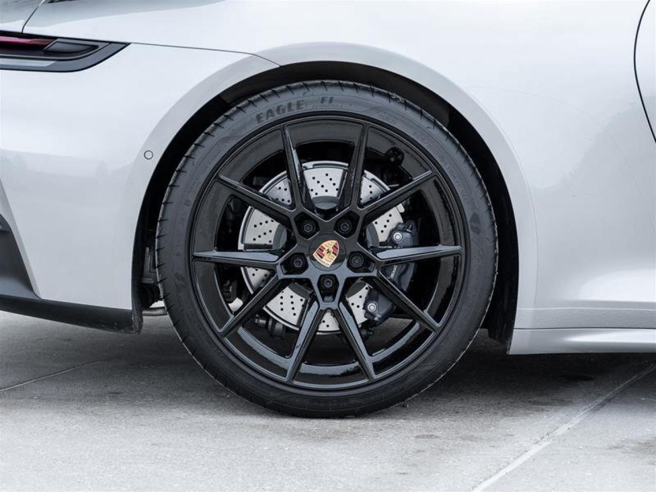 2025 Porsche 911 Carrera Cabriolet Premium Pkg w/ Remote ParkAssist Photo