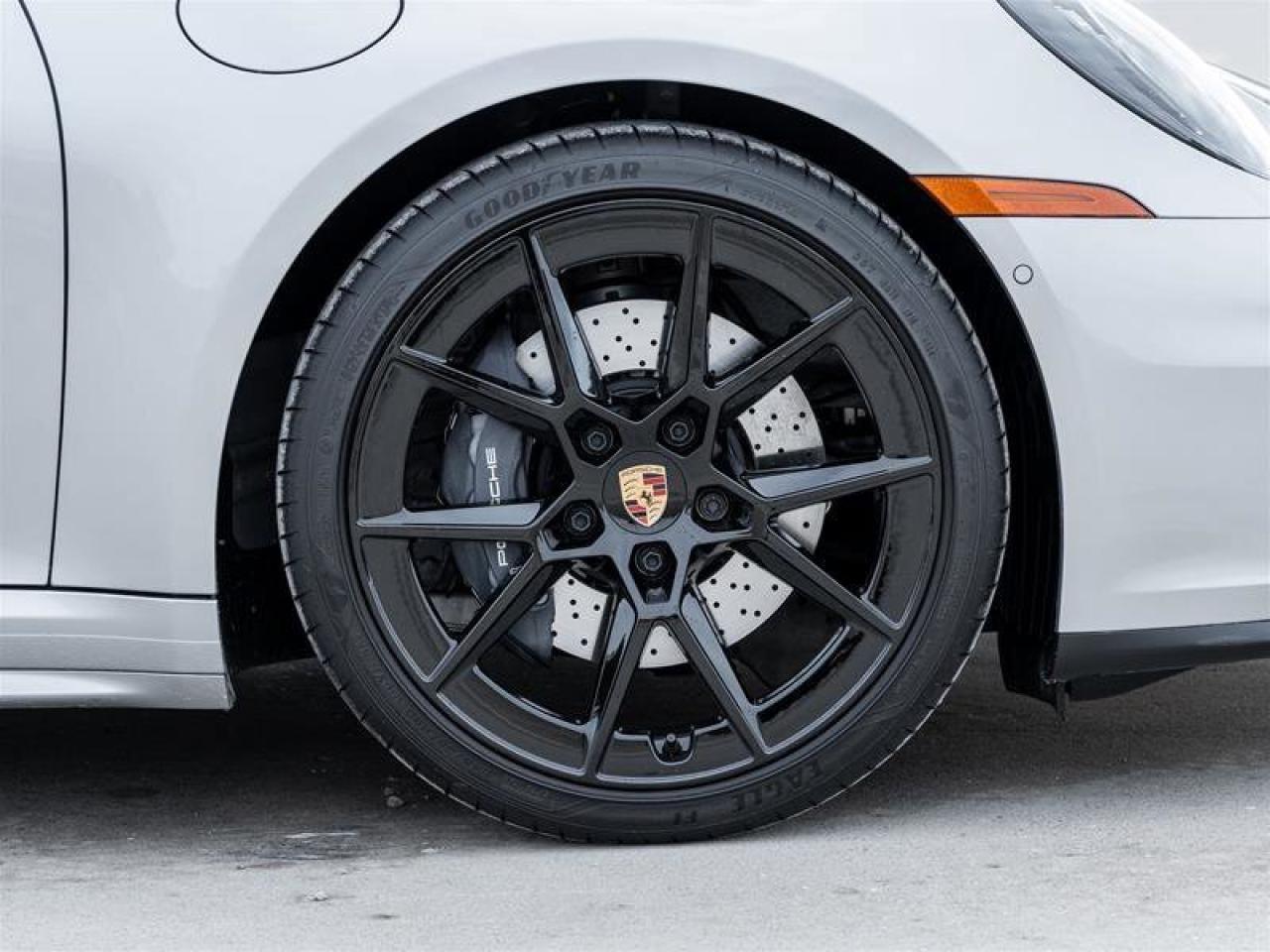 2025 Porsche 911 Carrera Cabriolet Premium Pkg w/ Remote ParkAssist Photo