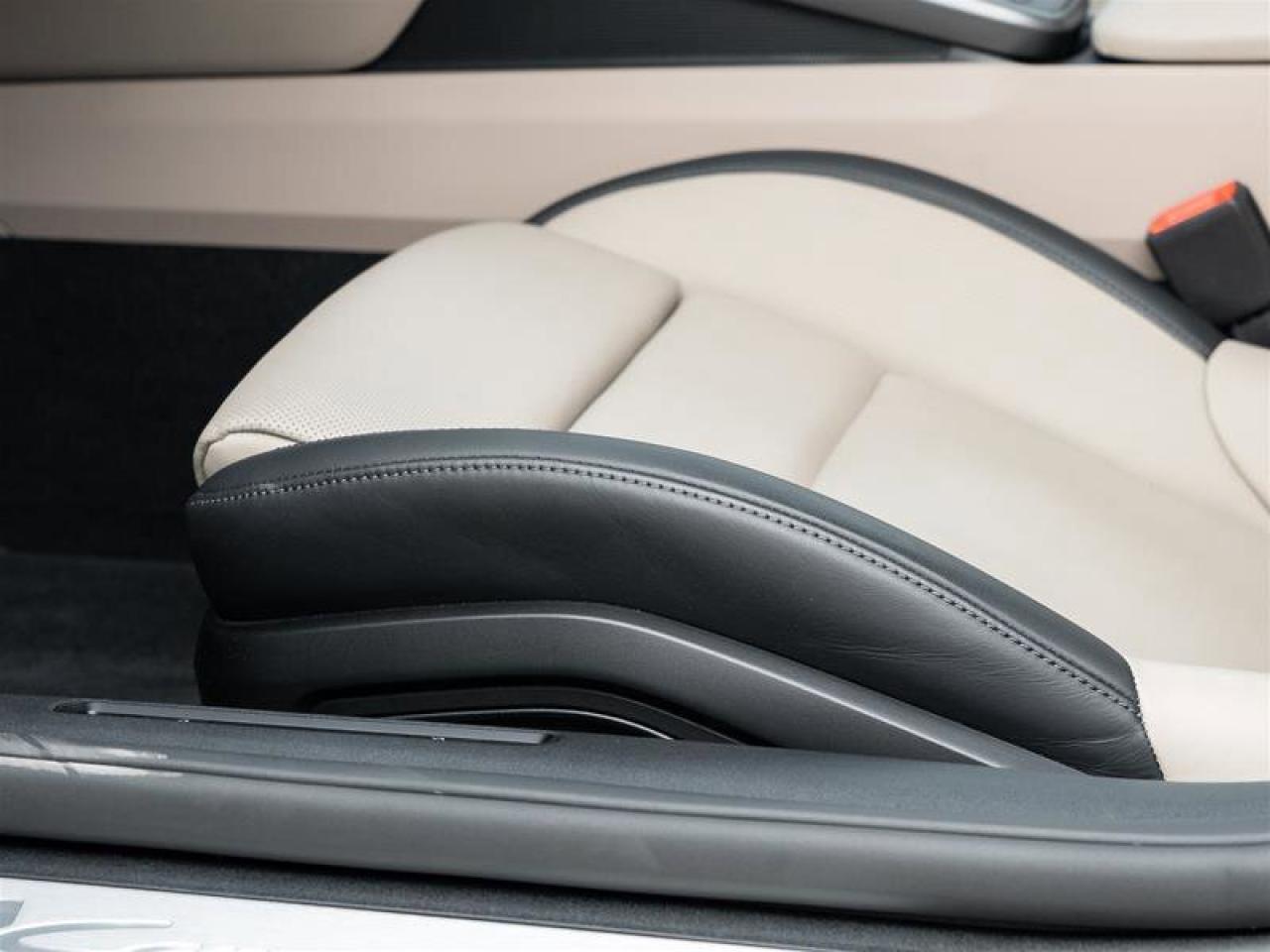 2025 Porsche 911 Carrera Cabriolet Premium Pkg w/ Remote ParkAssist Photo