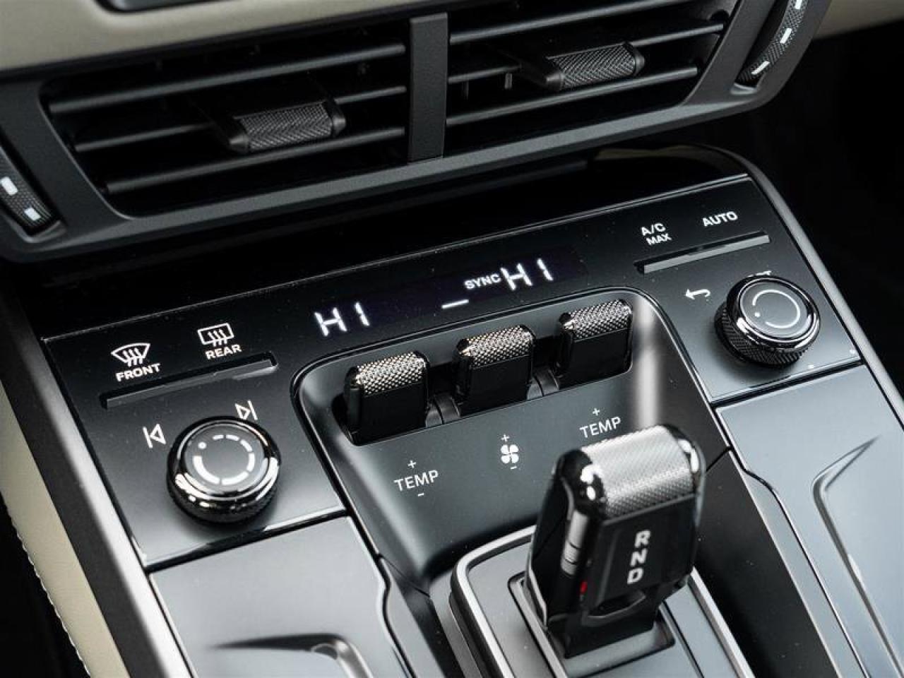 2025 Porsche 911 Carrera Cabriolet Premium Pkg w/ Remote ParkAssist Photo