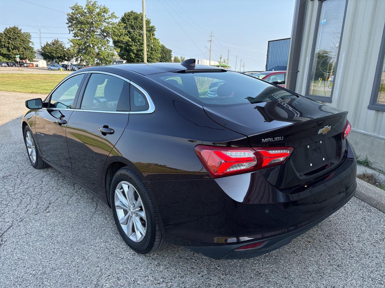 2021 Chevrolet Malibu LT, Apple Carplay! Photo