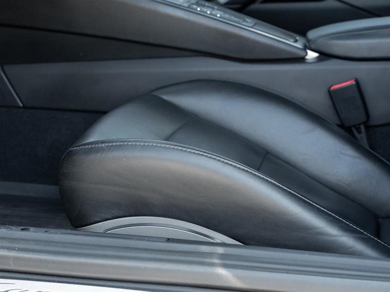 2017 Porsche 911 Carrera 4 Existing Warranty Valid Until May 2026 E Photo