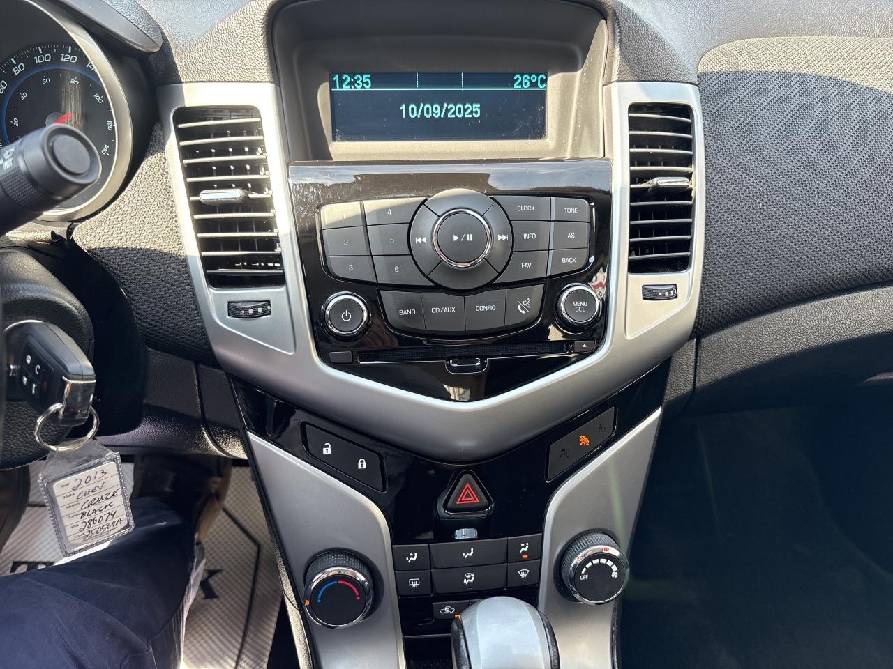 2013 Chevrolet Cruze 4dr Sdn Eco w/1SA Photo