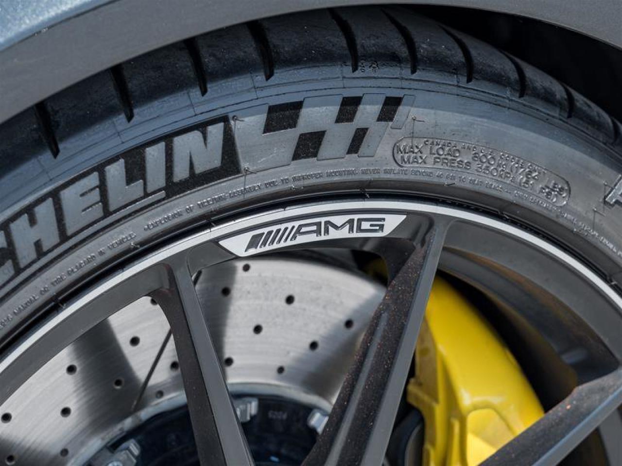 2020 Mercedes-Benz AMG GT AMG GT R Coupe AMG Exterior Carbon Pkg AMG Matte C Photo