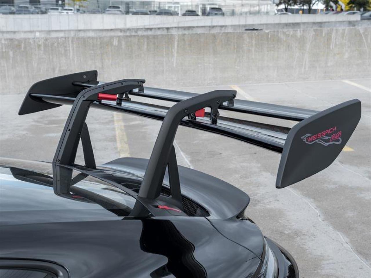 2025 Porsche 911 GT3 RS PCCB w/Calipers in High Gloss Black Front A Photo