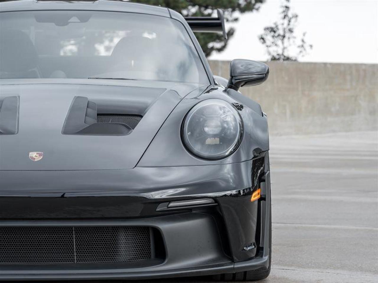 2025 Porsche 911 GT3 RS PCCB w/Calipers in High Gloss Black Front A Photo