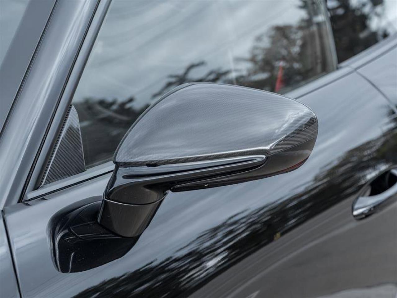 2025 Porsche 911 GT3 RS PCCB w/Calipers in High Gloss Black Front A Photo