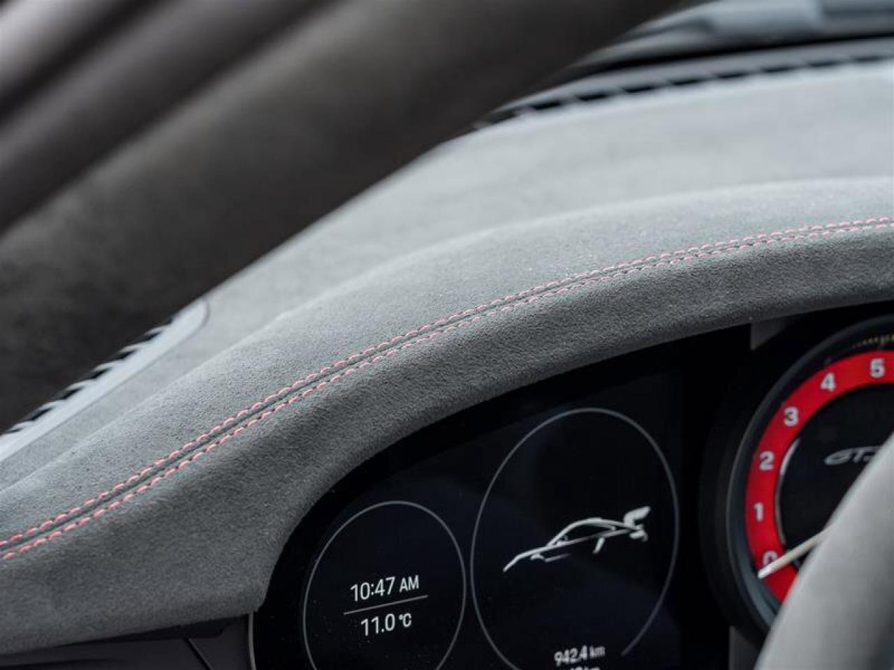 2025 Porsche 911 GT3 RS PCCB w/Calipers in High Gloss Black Front A Photo