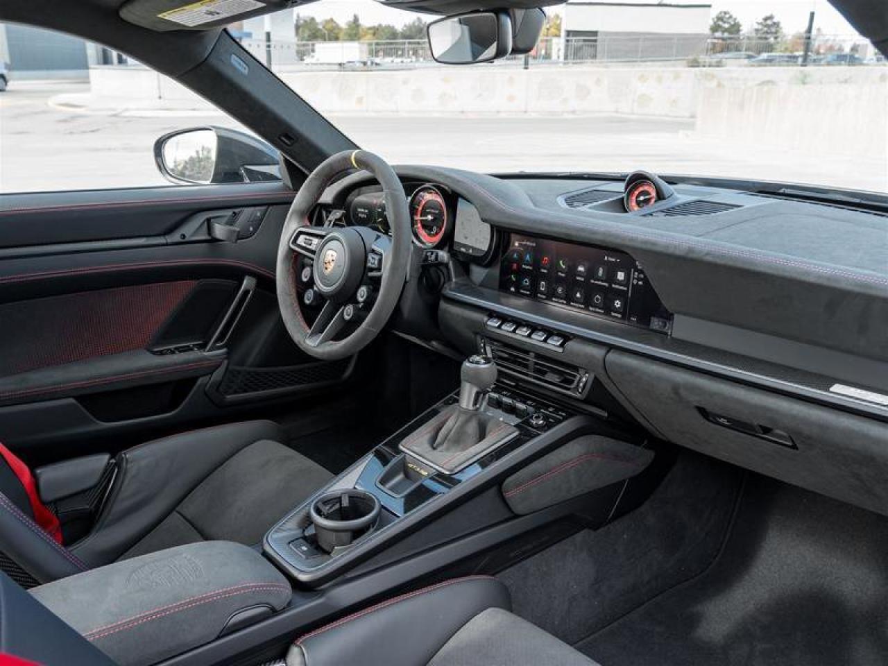 2025 Porsche 911 GT3 RS PCCB w/Calipers in High Gloss Black Front A Photo