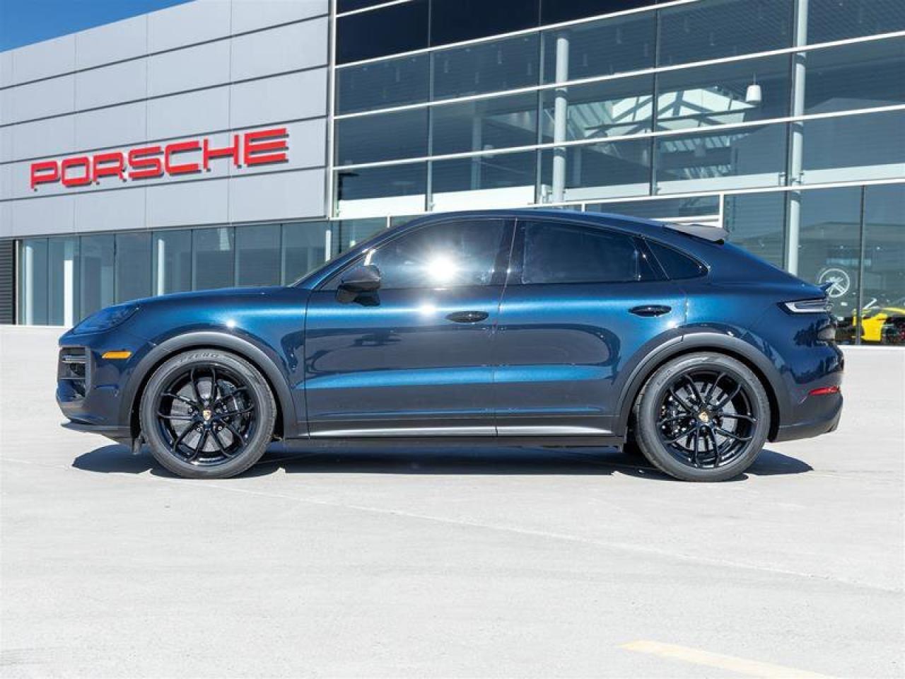 2024 Porsche Cayenne Turbo GT Coupe AWD CPO Front Axle Lift System  LED Photo2