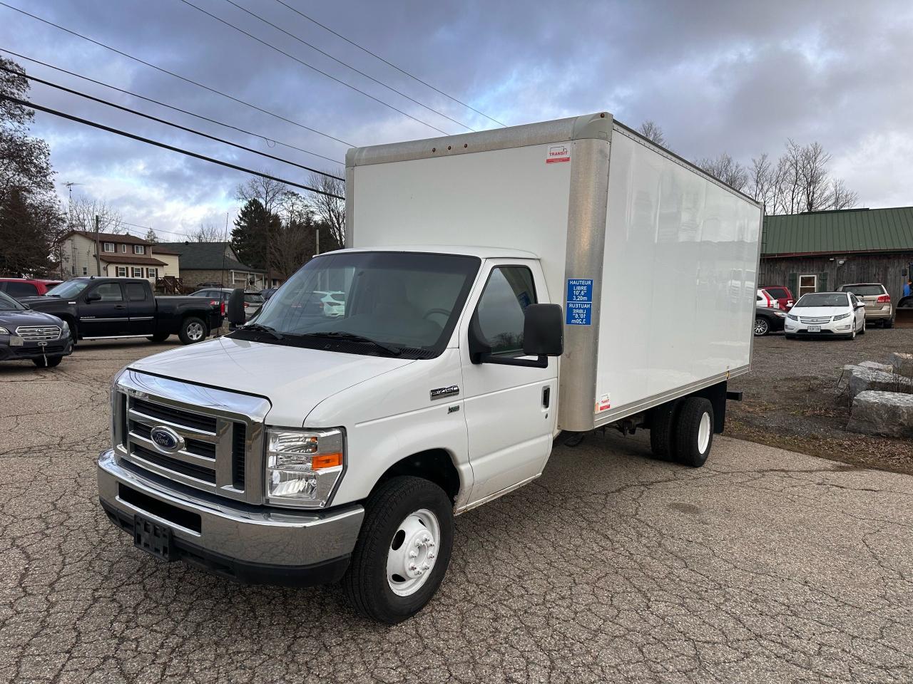 2018 Ford E-Series Cutaway E450 - Photo #1