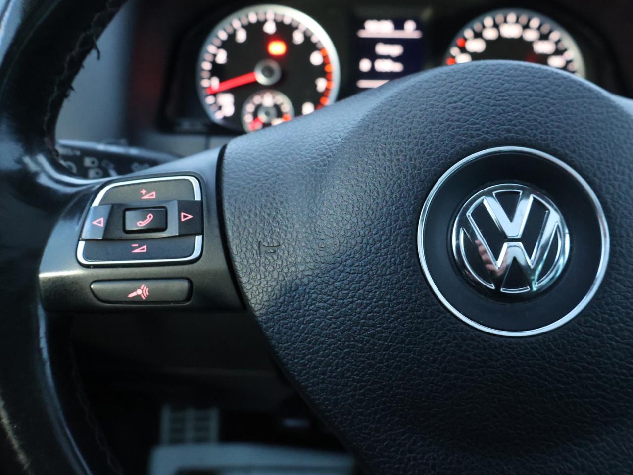 2017 Volkswagen Tiguan 2.0TSI WOLFSBURG AWD CERTIFIED P.ROOF CAMERA BLUETOOTH LEATHER HEATED SEATS CRUISE ALLOYS - Photo #24