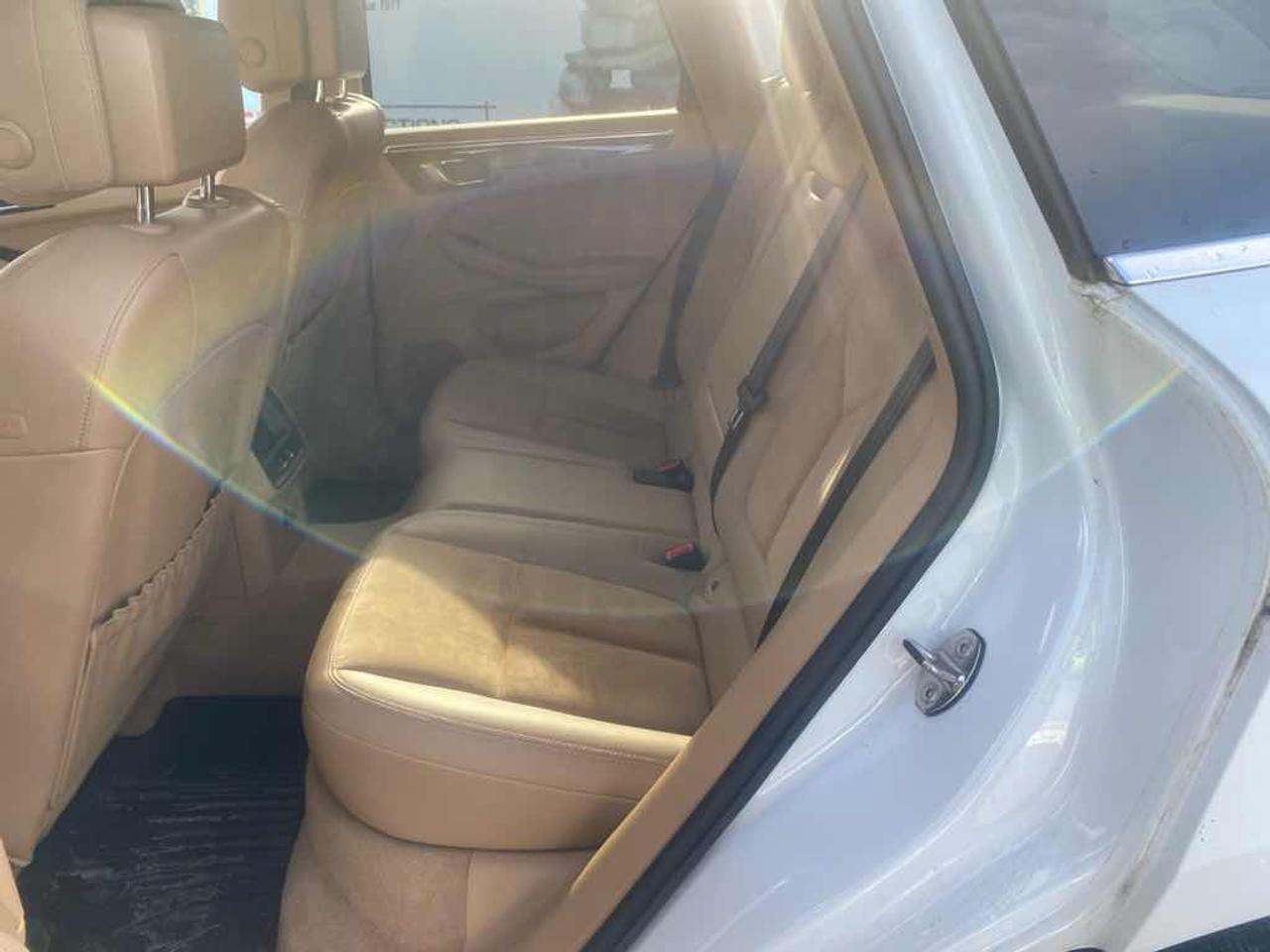 2015 PORSCH MACAN S  Photo
