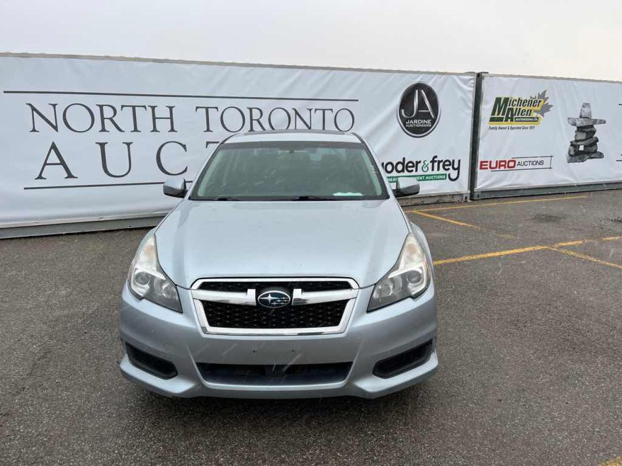 2014 Subaru LEGACY 3.6R LIMITE  - Photo #2