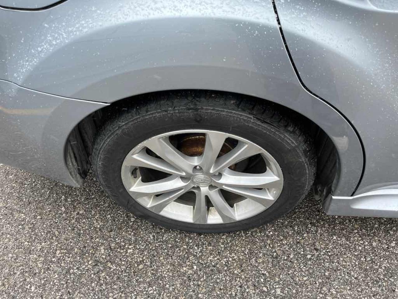 2014 Subaru LEGACY 3.6R LIMITE  - Photo #17