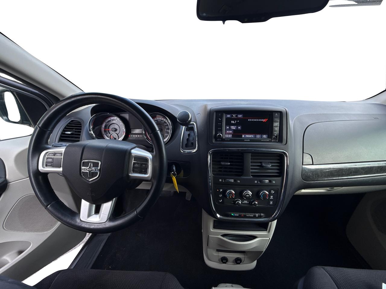 2014 Dodge Grand Caravan SE - Photo #14