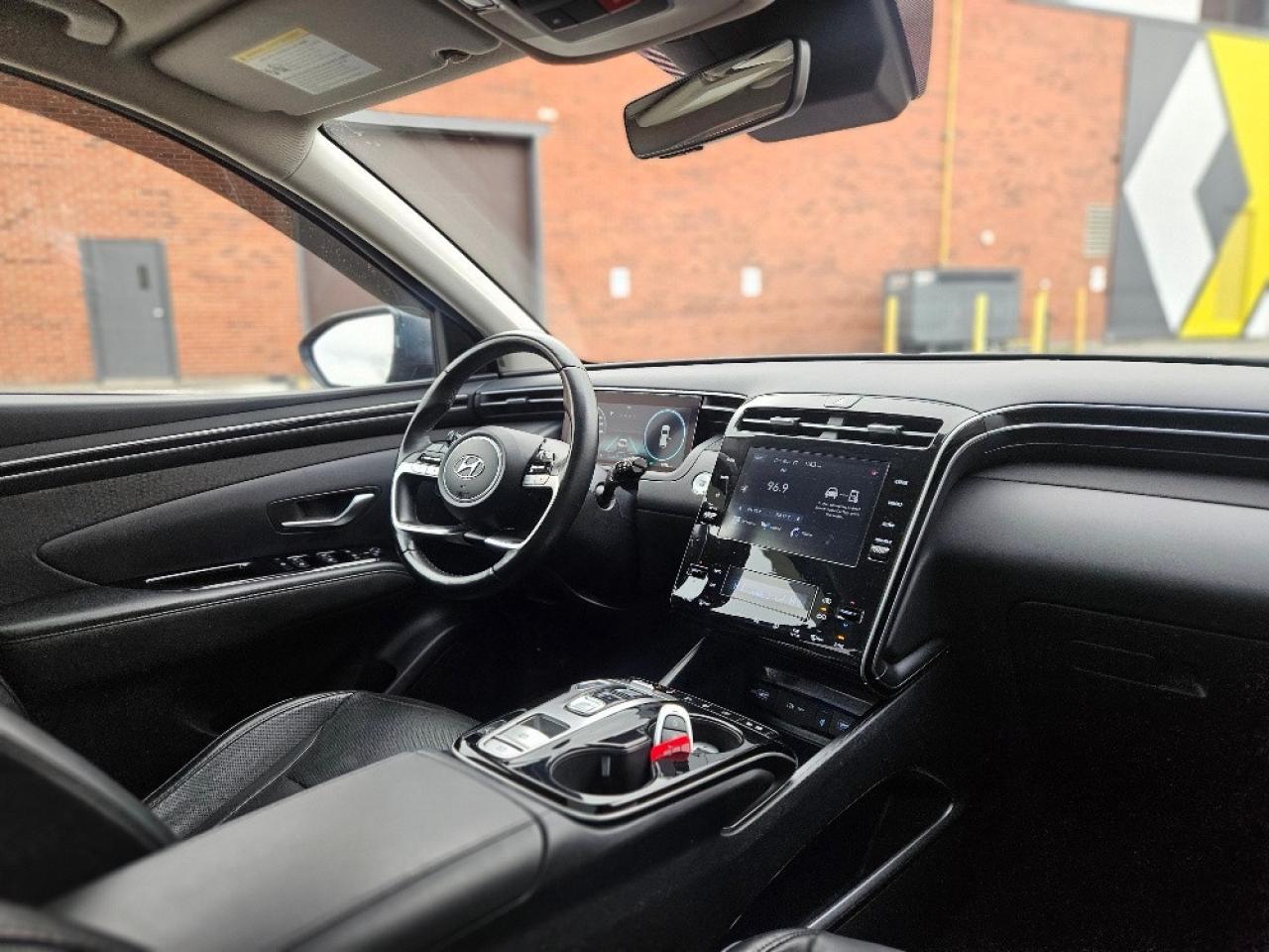 2022 Hyundai Tucson HYBRID LUXURY-LEATHER-SUNROOF-LOADED Photo