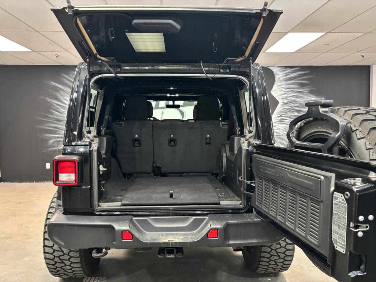 2023 Jeep Wrangler Sahara 4 Door 4x4 $0 % DOWN FINANCE OAC Photo