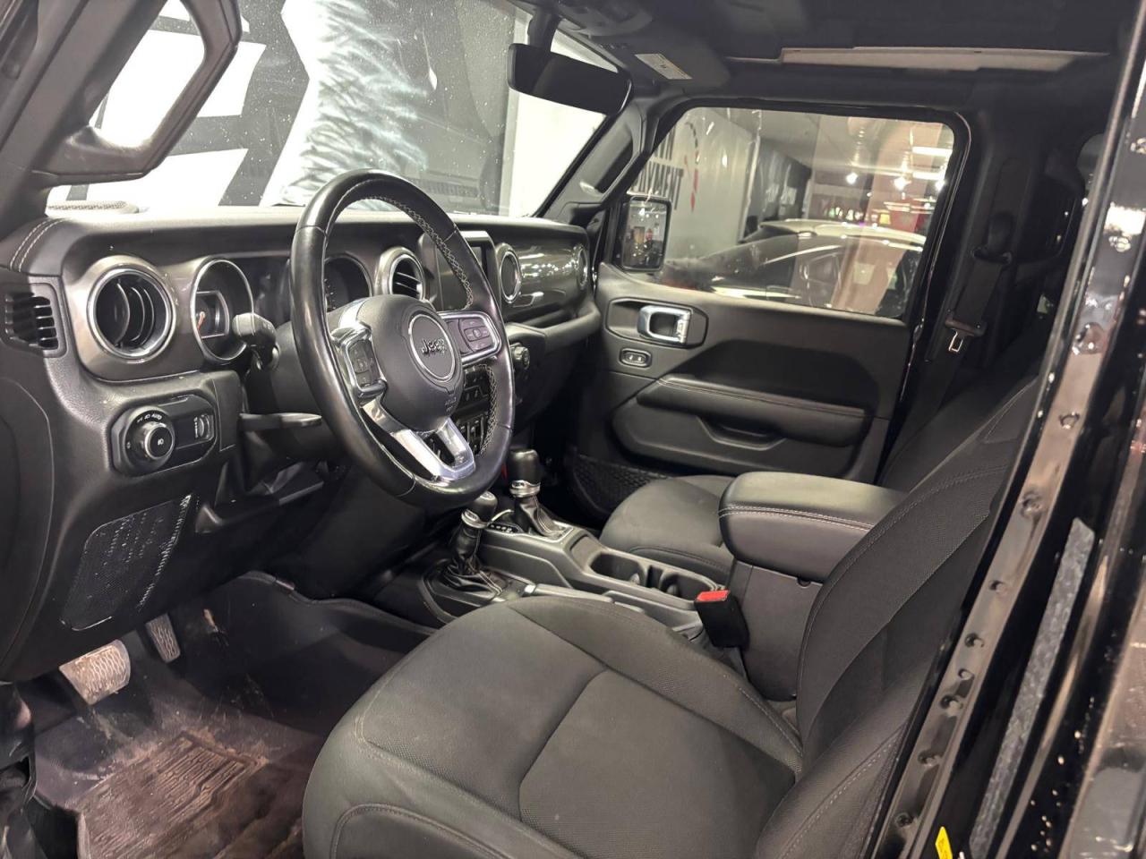 2023 Jeep Wrangler Sahara 4 Door 4x4 $0 % DOWN FINANCE OAC Photo