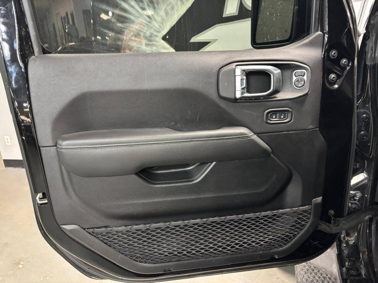 2023 Jeep Wrangler Sahara 4 Door 4x4 $0 % DOWN FINANCE OAC Photo