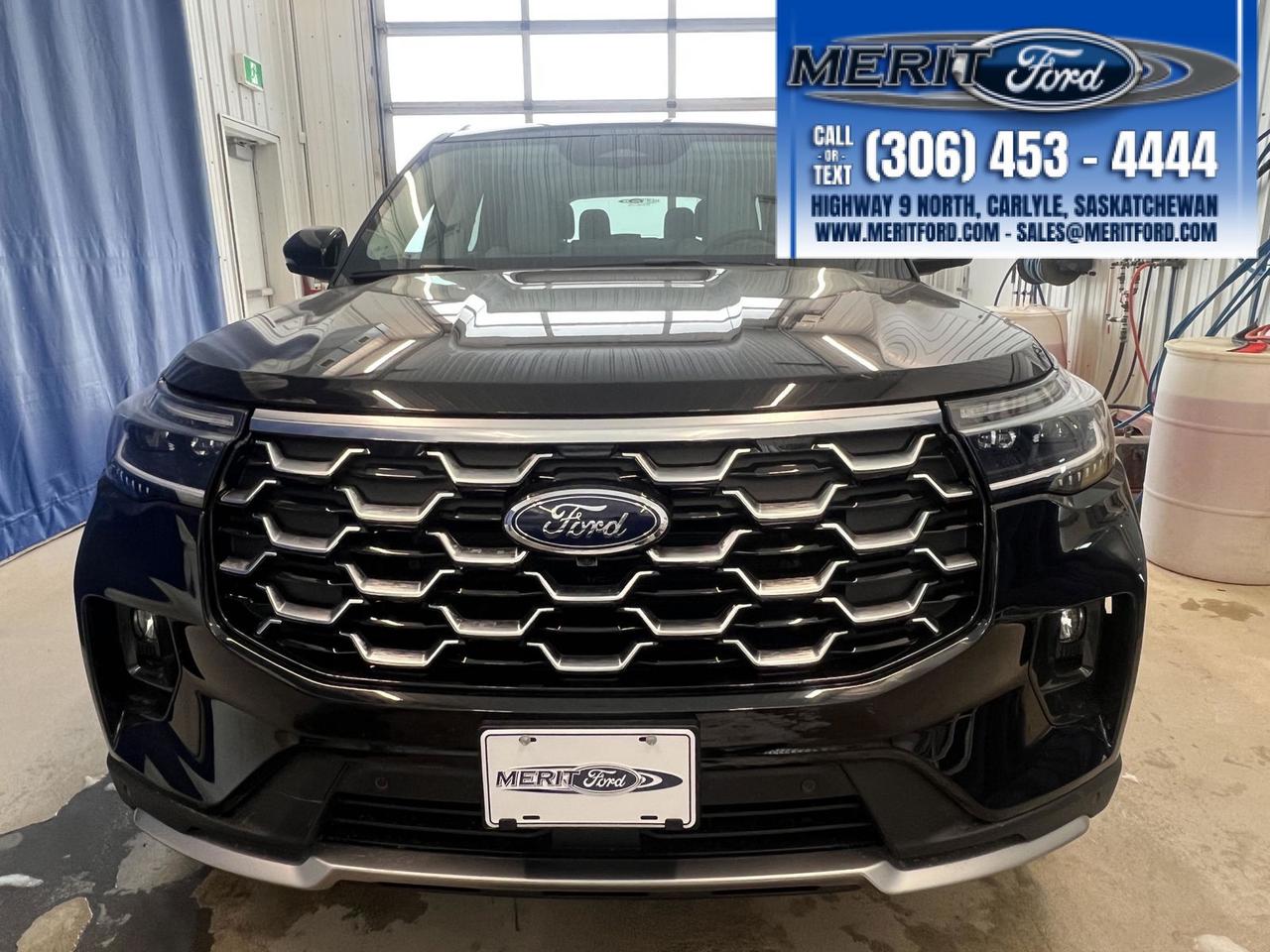 2026 Ford Explorer Platinum 2.3L ECOBOOST 600A ++ Photo2