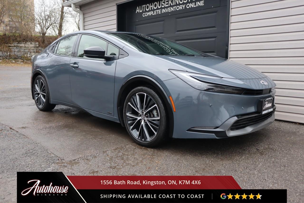 2023 Toyota Prius XLE ONLY 56,600 KM Photo