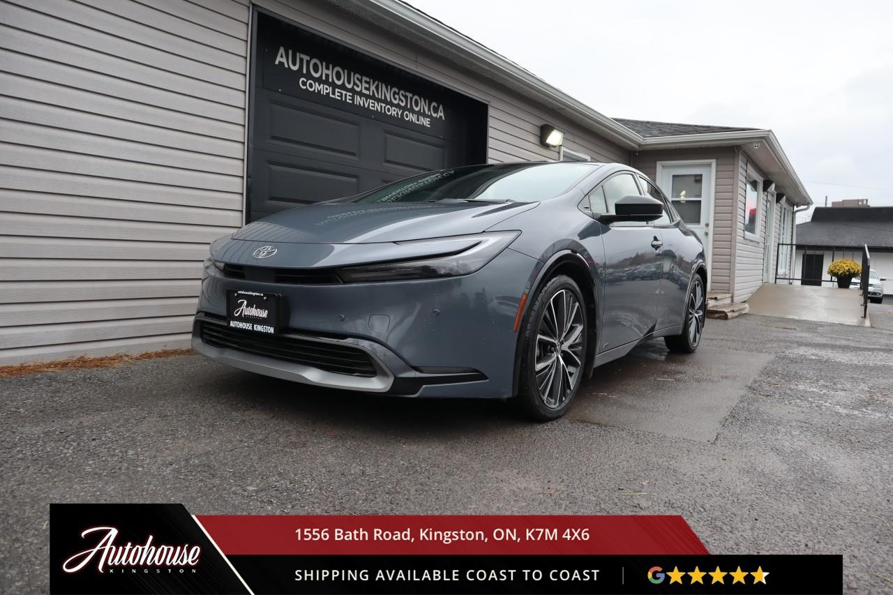 2023 Toyota Prius XLE ONLY 56,600 KM Photo