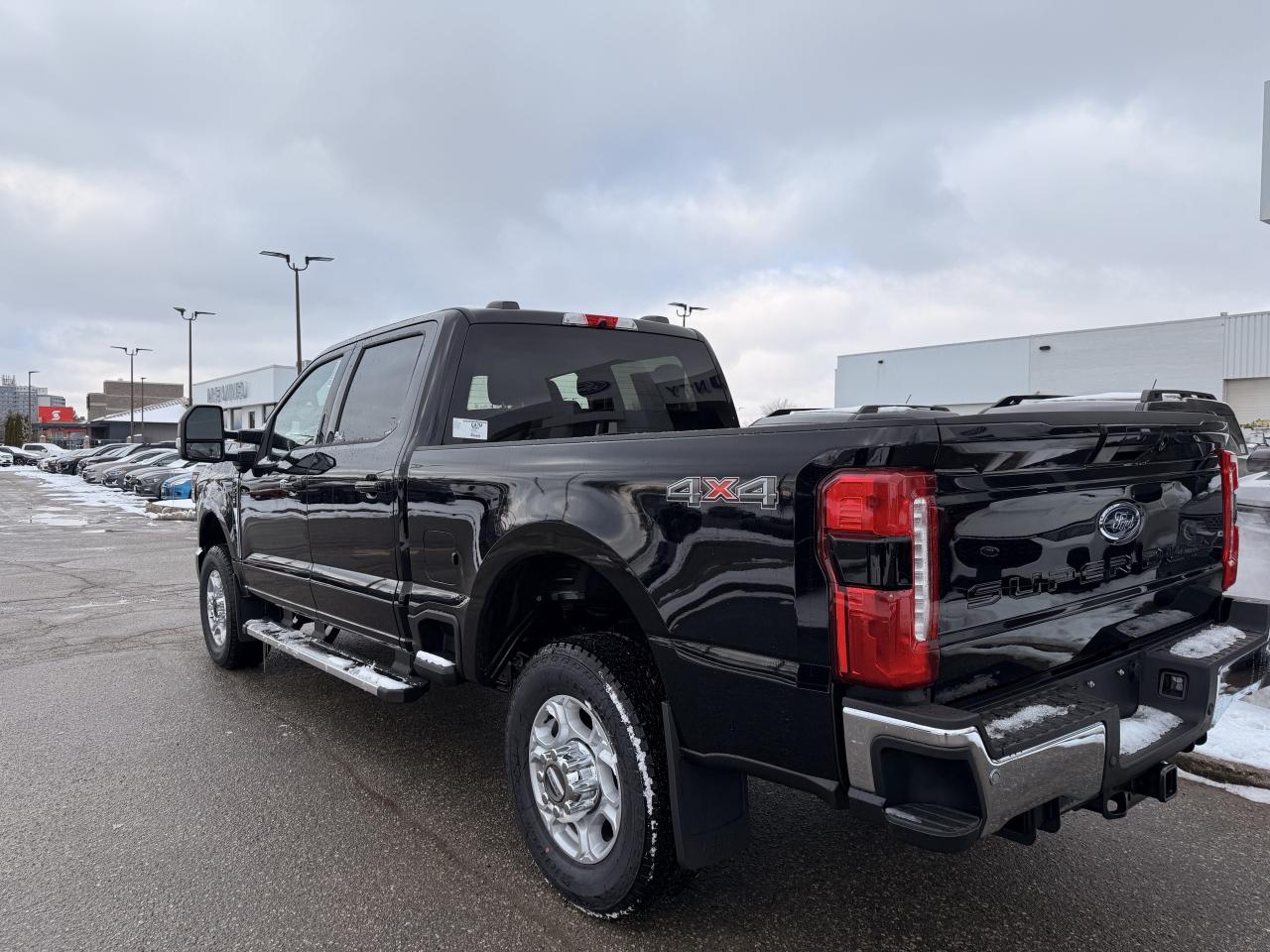 2026 Ford F-250 XLT Photo3