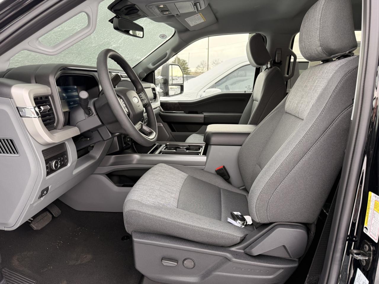 2026 Ford F-250 XLT Photo