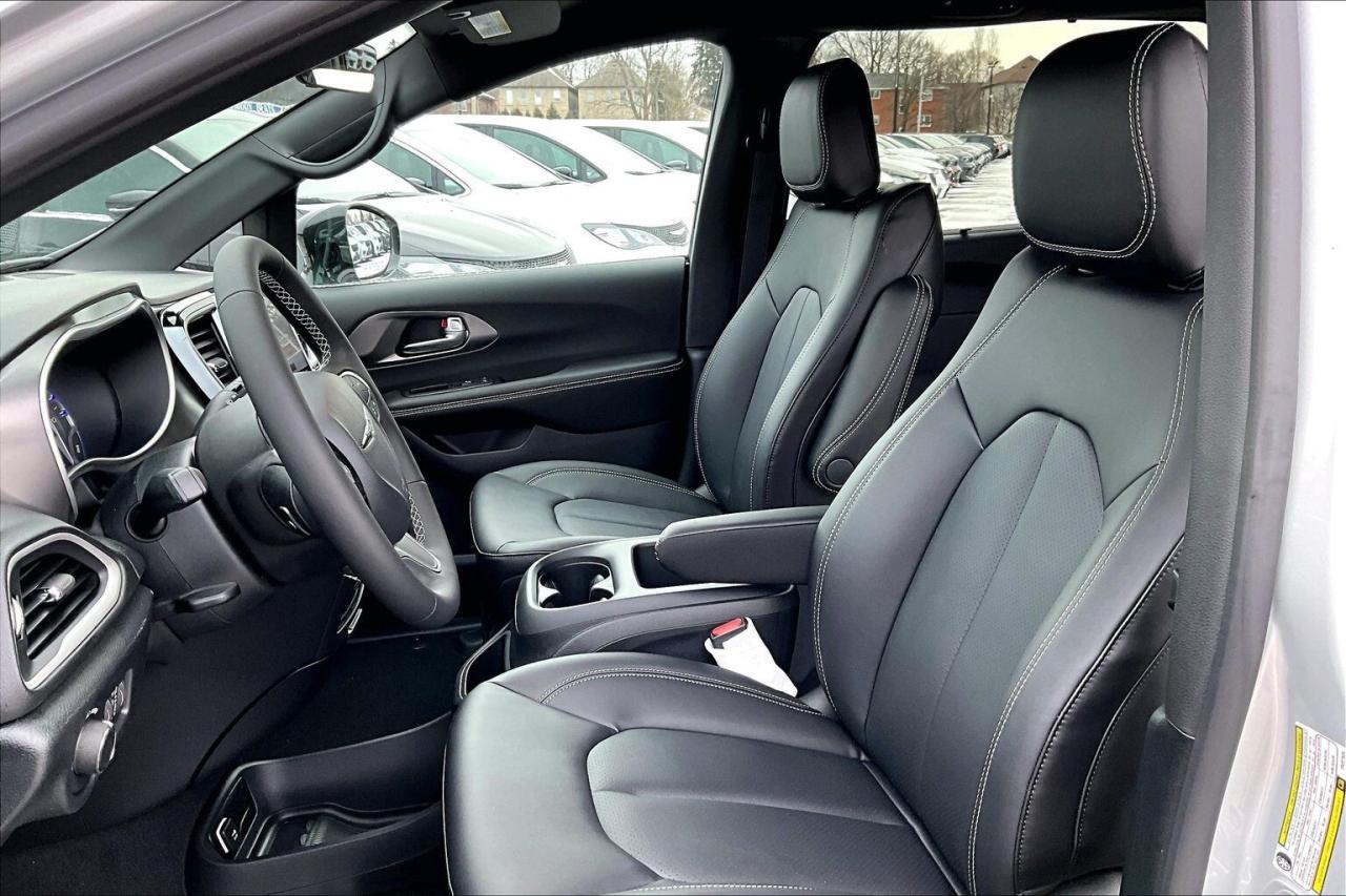 2026 Dodge Grand Caravan SXT | Power Doors & Lifgate | Leather | Stow N Go Photo