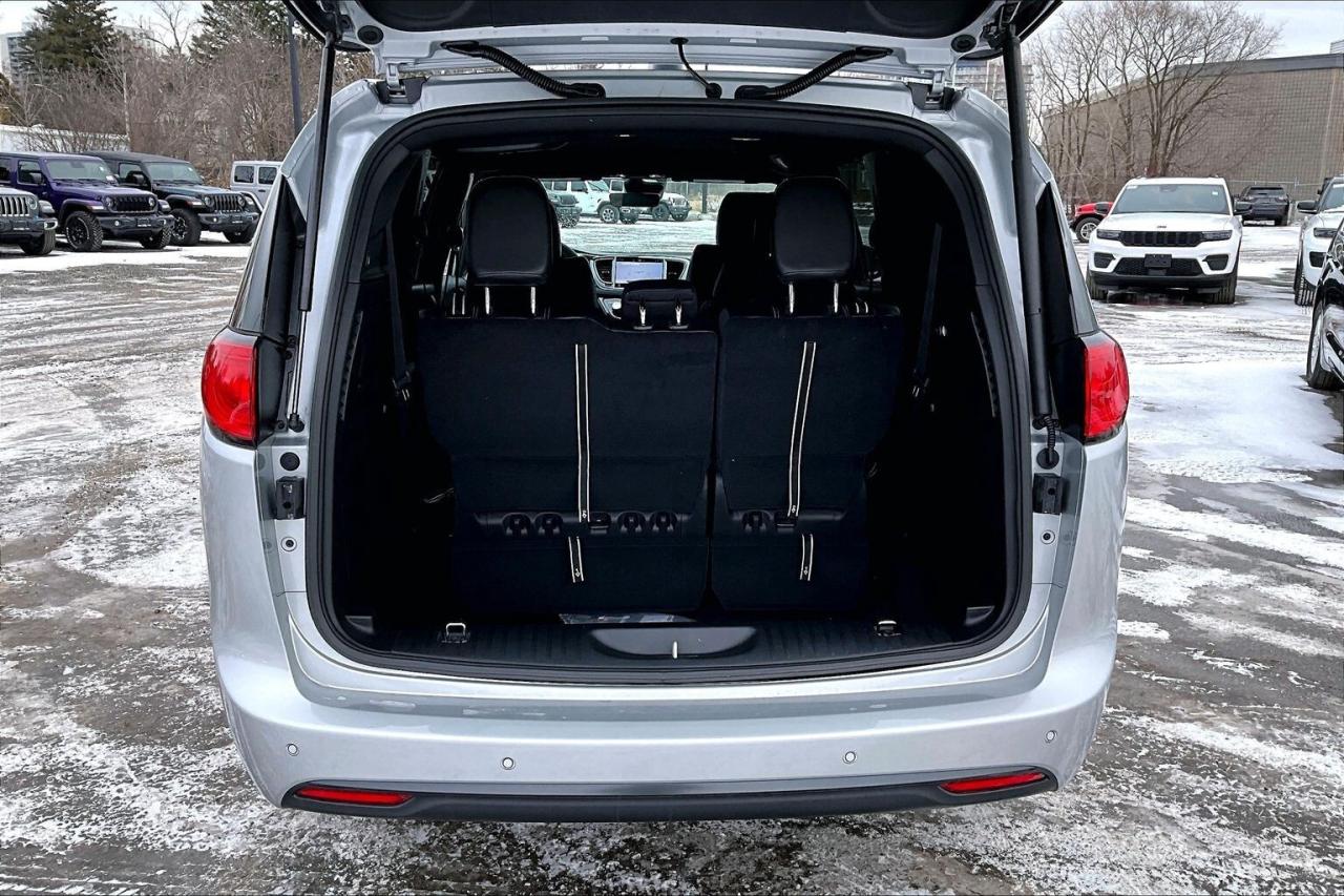 2026 Dodge Grand Caravan SXT | Power Doors & Lifgate | Leather | Stow N Go Photo
