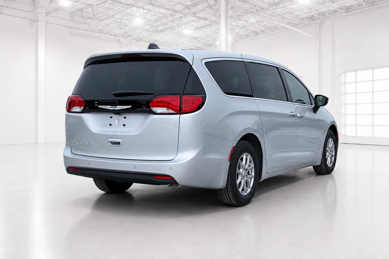 2026 Dodge Grand Caravan SXT | Power Doors & Lifgate | Leather | Stow N Go Photo2