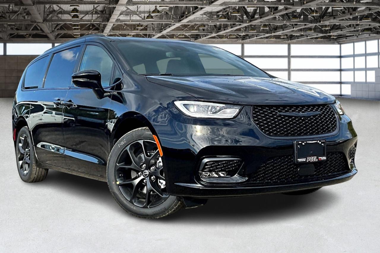 2026 Chrysler Pacifica SELECT FWD | Leather | Sunroof | S App Pkg Photo