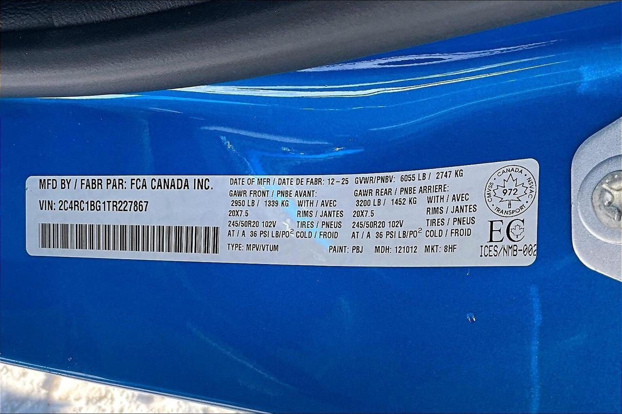 2026 Chrysler Pacifica Select S Appearance | Heated Leatherette | FWD Photo