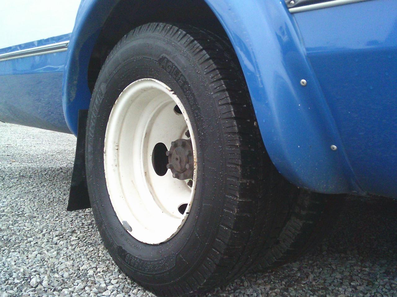 2017 Ford Econoline E-350 Super Duty 158 DRW - Photo #28