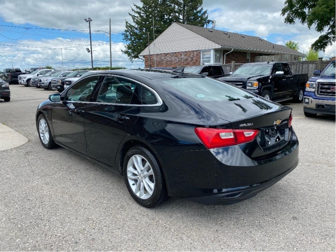 2018 Chevrolet Malibu LT.  Backup Camera! Drives Great! Photo