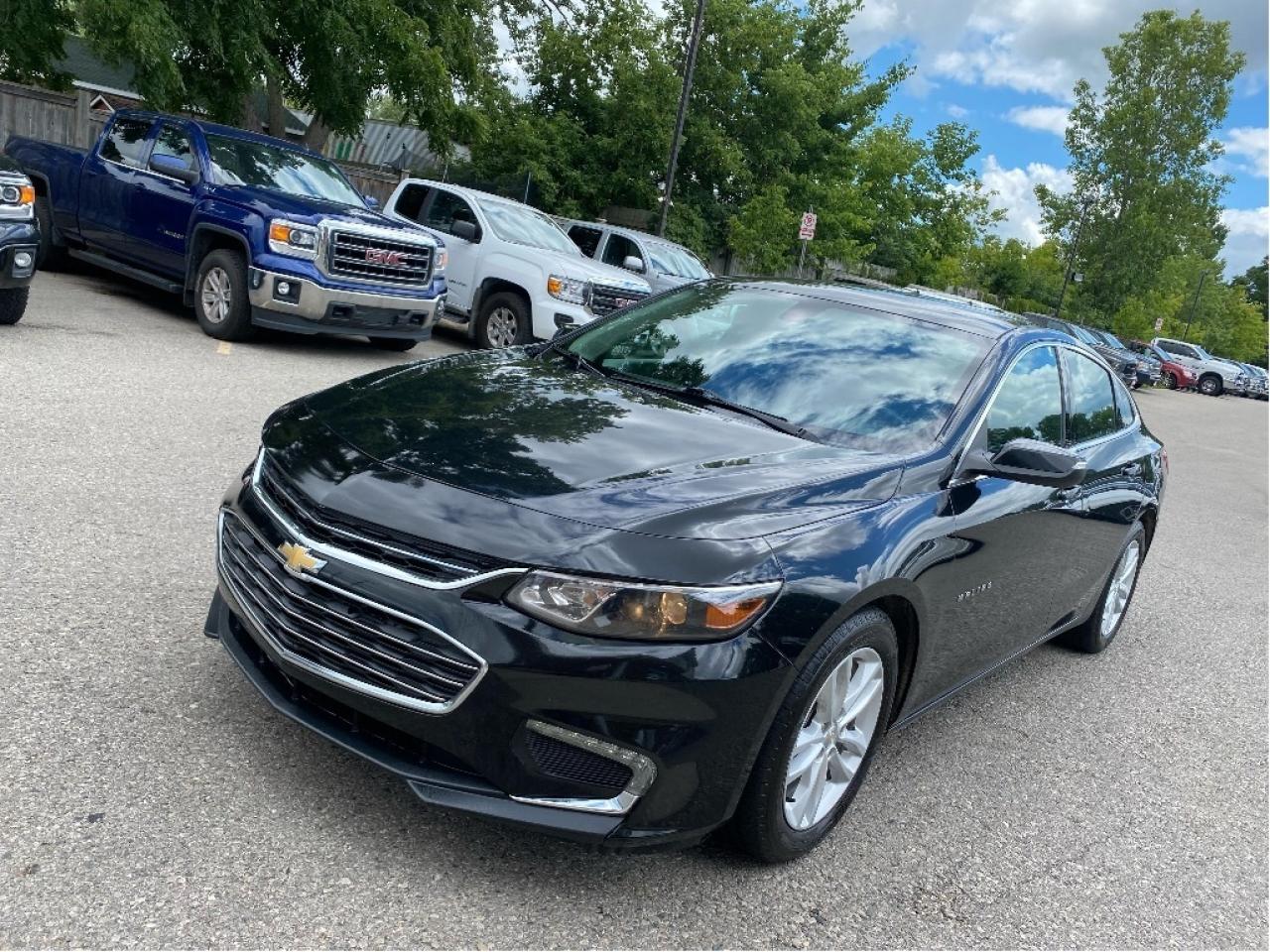 2018 Chevrolet Malibu LT.  Backup Camera! Drives Great! Photo2