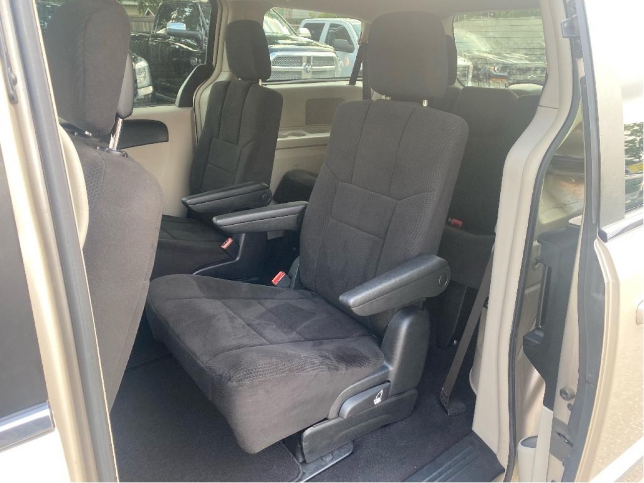 2012 Dodge Grand Caravan Crew Photo